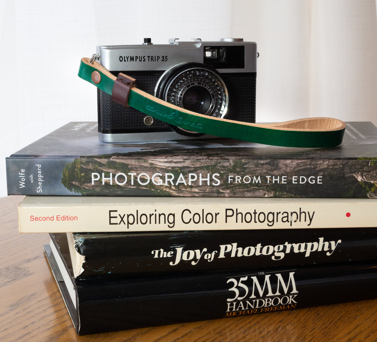 4 Reasons You Need to Upgrade Your Camera Strap – Due North Leather Goods