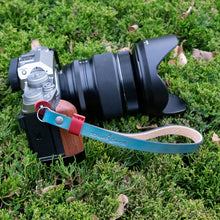 Load image into Gallery viewer, Patriot Leather Camera Wrist Strap - Due North Leather Goods
