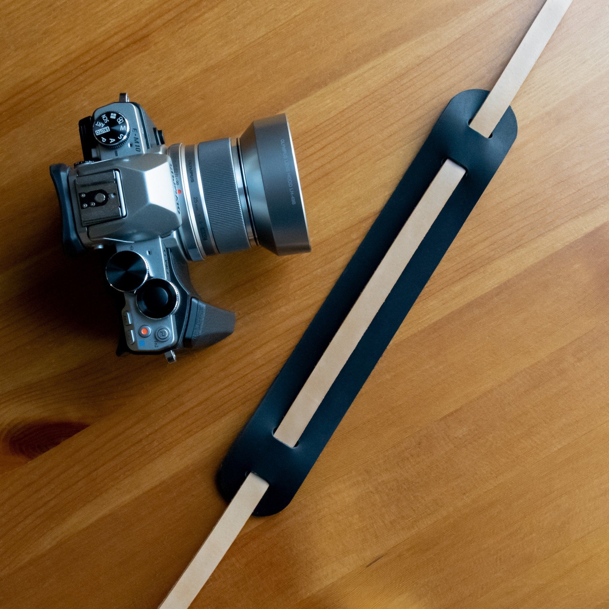Bowman Leather Camera Neck Strap – Due North Leather Goods Co.